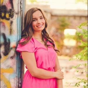 Meet your Posher, Abby